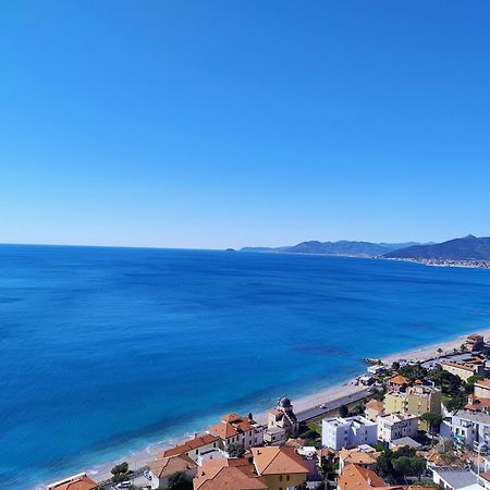 Villa Ischia Attico Sul Mare A Verezzi Borgio Verezzi Dış mekan fotoğraf