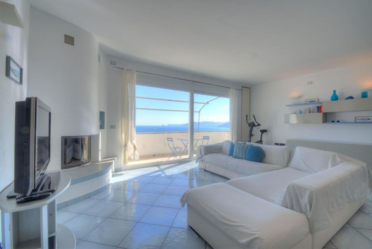 Villa Ischia Attico Sul Mare A Verezzi Borgio Verezzi Dış mekan fotoğraf