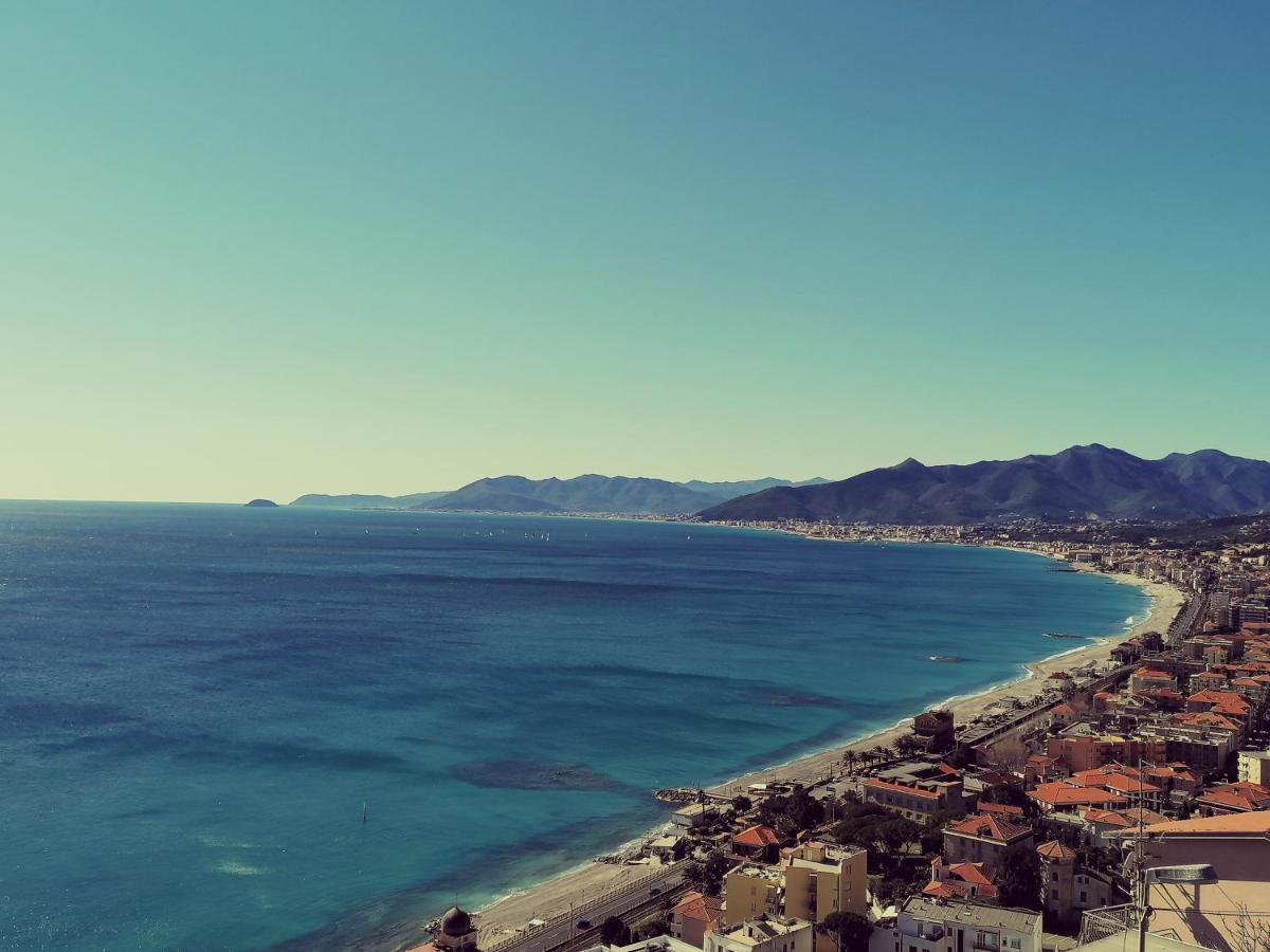 Villa Ischia Attico Sul Mare A Verezzi Borgio Verezzi Dış mekan fotoğraf