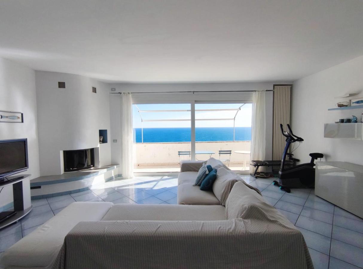 Villa Ischia Attico Sul Mare A Verezzi Borgio Verezzi Dış mekan fotoğraf